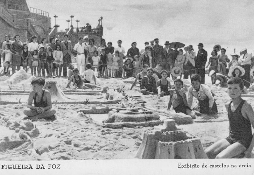 CONSTRU&Ccedil;&Otilde;ES NA AREIA