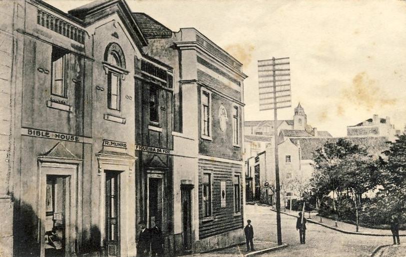 A LIVRARIA EVANGELISTA DE ROBERTO MORETON 